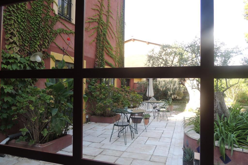 Sous L'Olivier Bed & Breakfast Menton Exterior photo